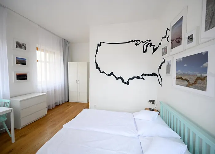 Pensionat Svetobeznik Bed & Wine 3*